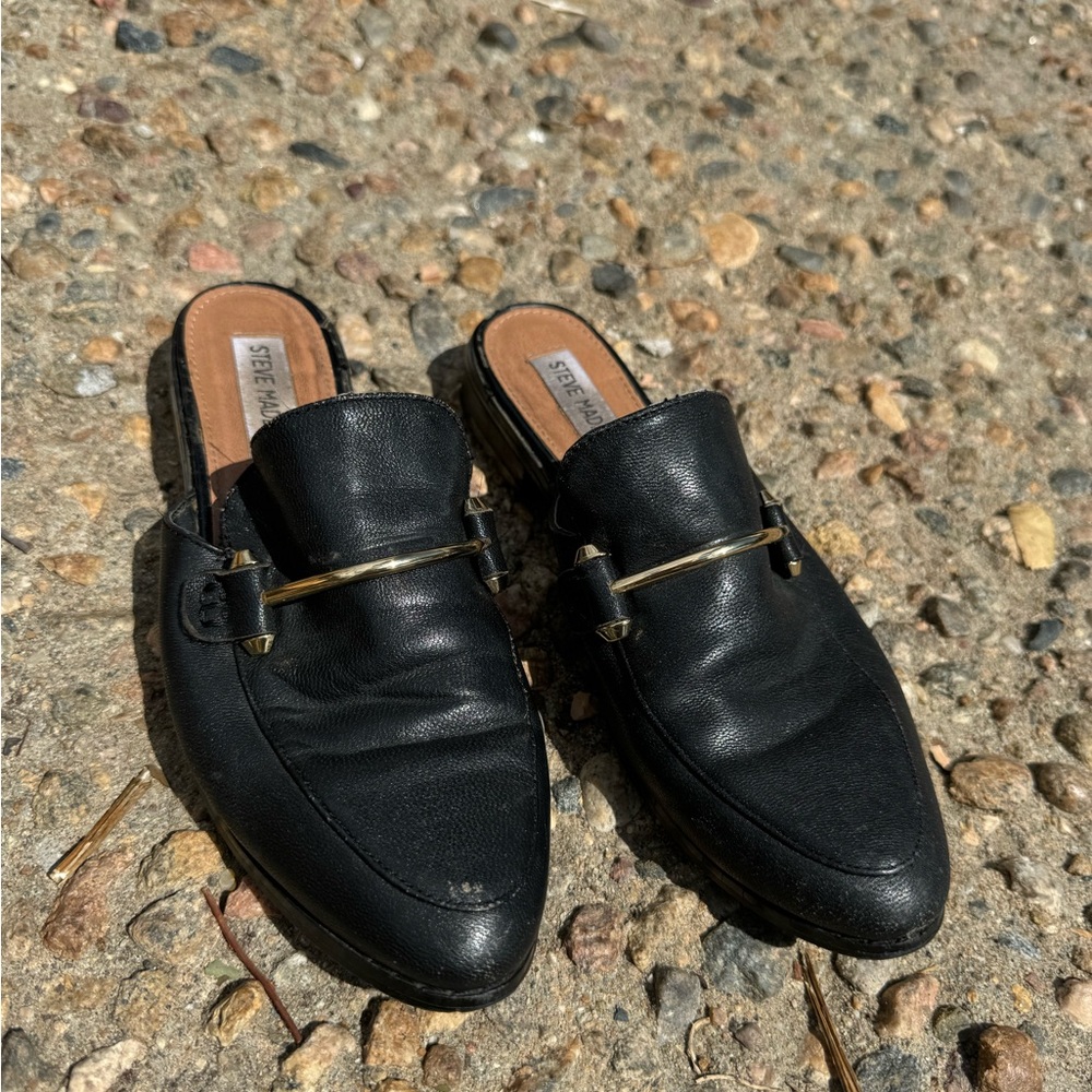 Steve Madden Black Leather Slip-On Loafers